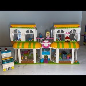 Lego Friends Heartlake City Pet Center